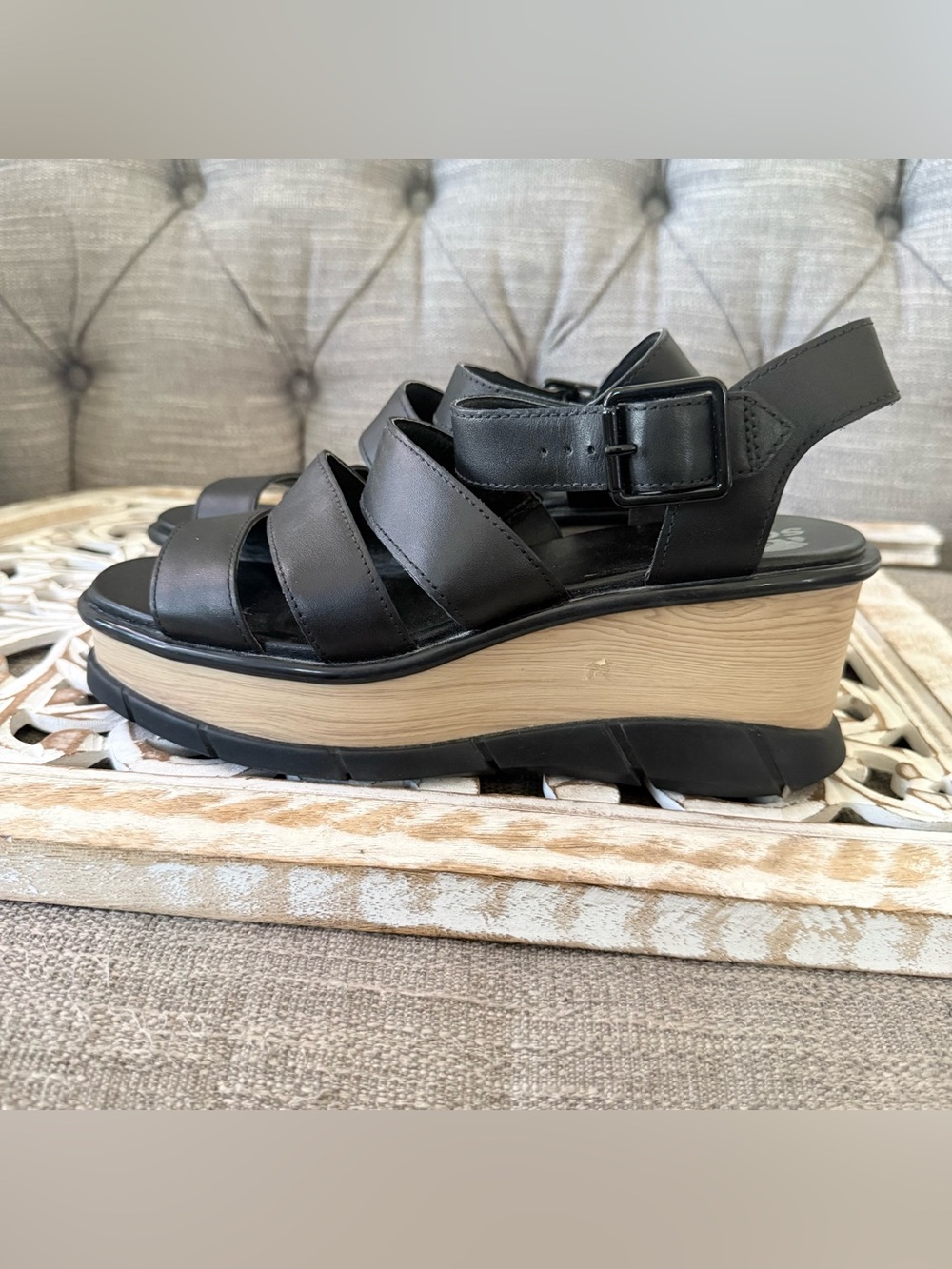 Sorel Black Leather Wide Strap Wedge Platform Sandals Shoes Women’s 10 - Picture 2 of 12